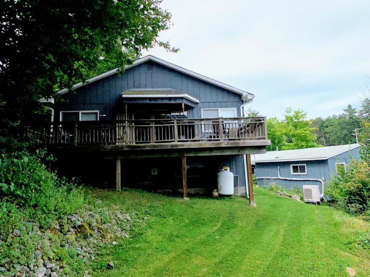 Blue Lagoon Resort Lake George Eksteriør billede
