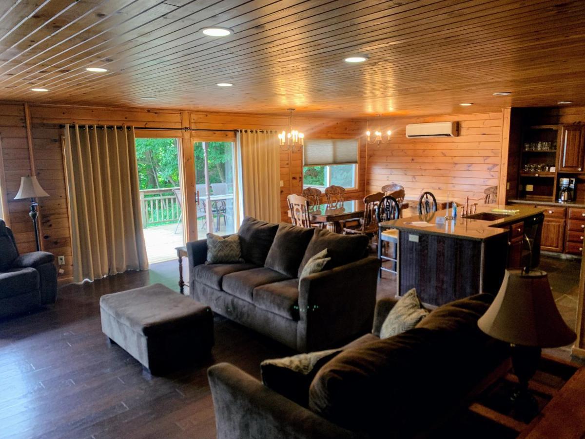 Blue Lagoon Resort Lake George Eksteriør billede